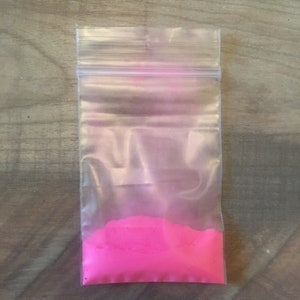 Glow powder