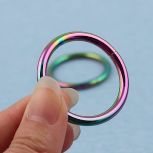 Rainbow Metal O Rings: 1.25&quot; Unwelded Purse/Belt Hardware