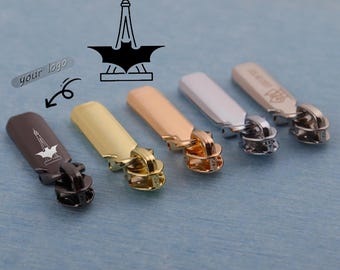 Op maat gegraveerde metalen ritssluiting: leren accent, portemonnee en kledingbenodigdheden (9 x 35 mm)