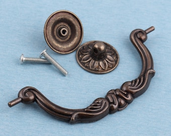 Vintage Flower Drawer Pull: Antique Brass Dresser Handle (155mm)