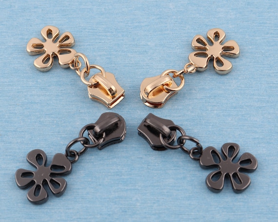 Four #5 Flower Zipper Pulls Gold Four #5 Flower Zipper Pulls Gold