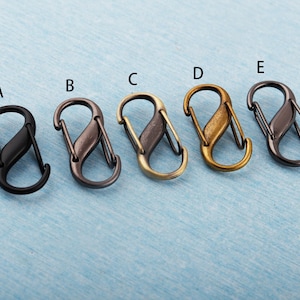 S-Shape Carabiner Keychain: Multicolor Metal Snap Clasp (28x13mm)