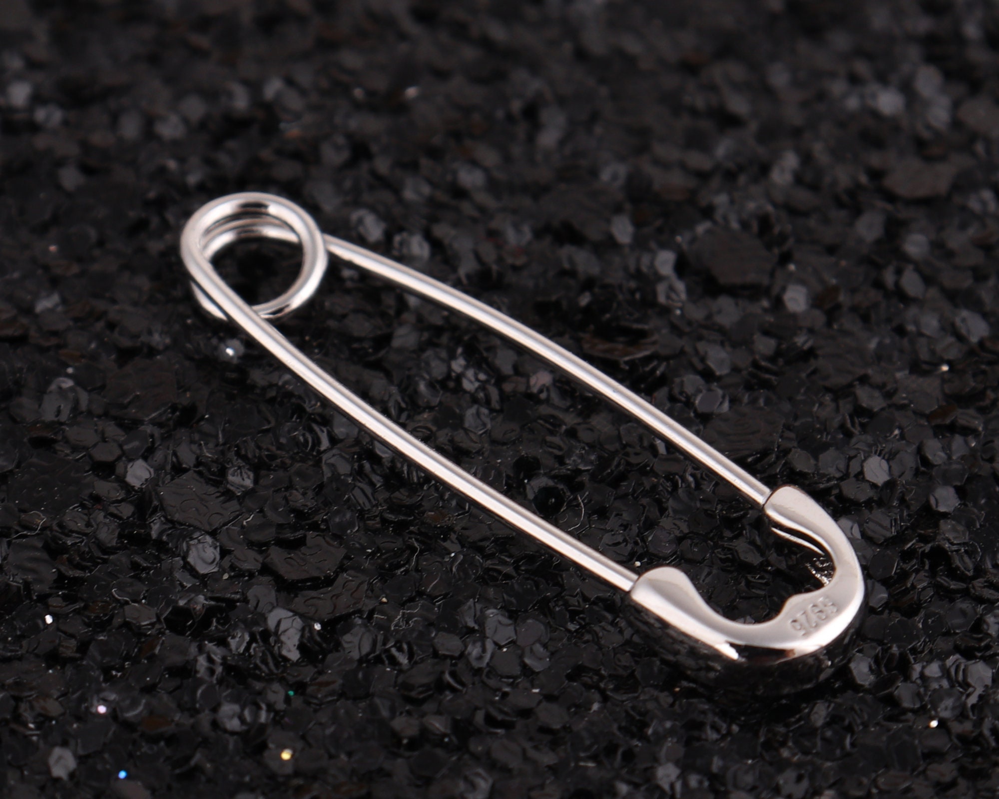Genuine 925 Sterling Silver Heart Lock Safety Pin Clip-On Earrings – Gold Or Silver – Gossip Girl