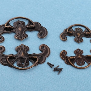 Vintage Drawer Pull: Antique Brass Cabinet Handle,furniture handles (63*30mm/44*23mm)