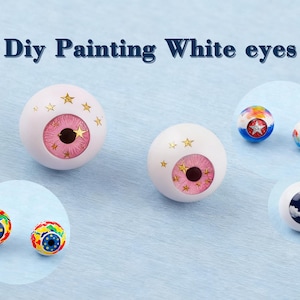 Peut inclure: Plusieurs perles artisanales blanches en forme d'œil sont présentées. Certaines ont des iris roses avec des étoiles dorées, d'autres présentent des motifs colorés ou des motifs de nuages et d'étoiles. Le texte "DIY Painting White eyes" est en haut.