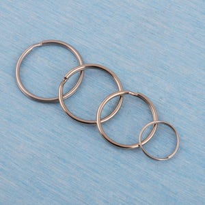 Silver Iron Double Split Key Ring: Keychain Connector