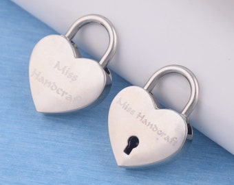 Custom personalized laser engraved heart-shaped padlock with key set,30*39mm purse lock with key for couple lover gifts valentines day gifts