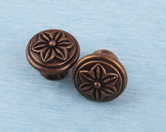 Antique Brass Flower Drawer Pull: Victorian Cabinet Knob, 32*26mm