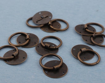 Antiker Ring-Schrankknauf aus Messing - Vintage Möbelknauf (38 mm)