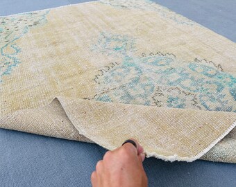 4x6 Vintage Anatolian Rug Floral Pastel Green Yellow Wool Hand-Knotted Turkish Area Handmade Decorative Medium Rug 1970&#39;s