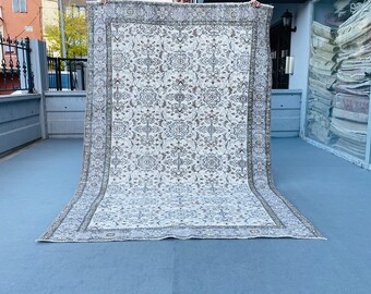 Alfombra azul de 6x9, área vintage hecha a mano, diseño floral mixto, moca pálida, lana blanca, alfombra grande decorativa turca de Anatolia desgastada