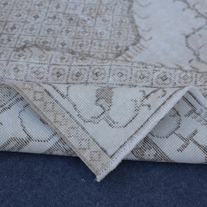 6x9 Beige Brown Rug,Large Turkish Rug,Muted Vintage Rug,Handknotted Rug,Oriental Area Rug,Oversize Rug,6x9 Beige Rug,Neutral Oushak Rug