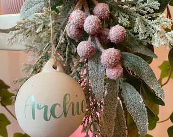 Personalised Christmas Baubles labels, add them to your own baubles to add your name personalisation, name your baubles this Christmas