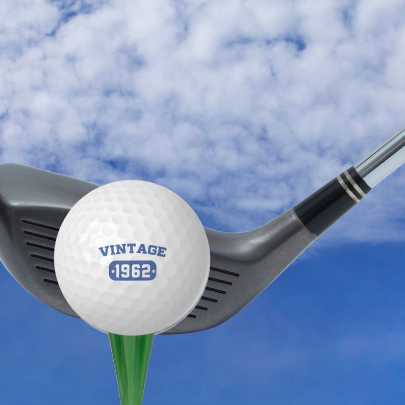 Custom Golf Balls Personalized Date Vintage Golf Ball, Photo, or Monogram Gifts for Golfer 70th Birthday zdjęcie 1