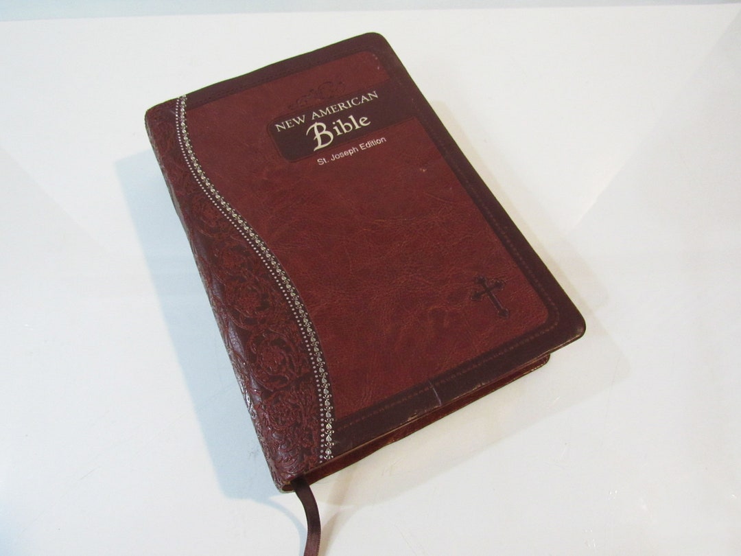 Holy Bible Saint Joseph Edition New American Revised 1986 Catholic Book