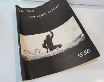 The First New Earth Catalog - 1972 GNU Publishing [Very Good]