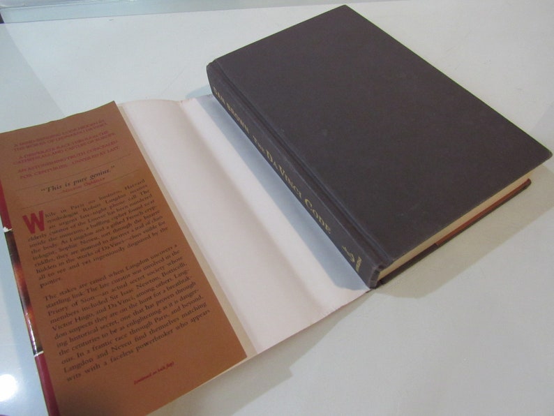 The Da Vinci Code First Edition Book Club Dan Brown Hardcover w/ Dust Jacket Near Fine image 2