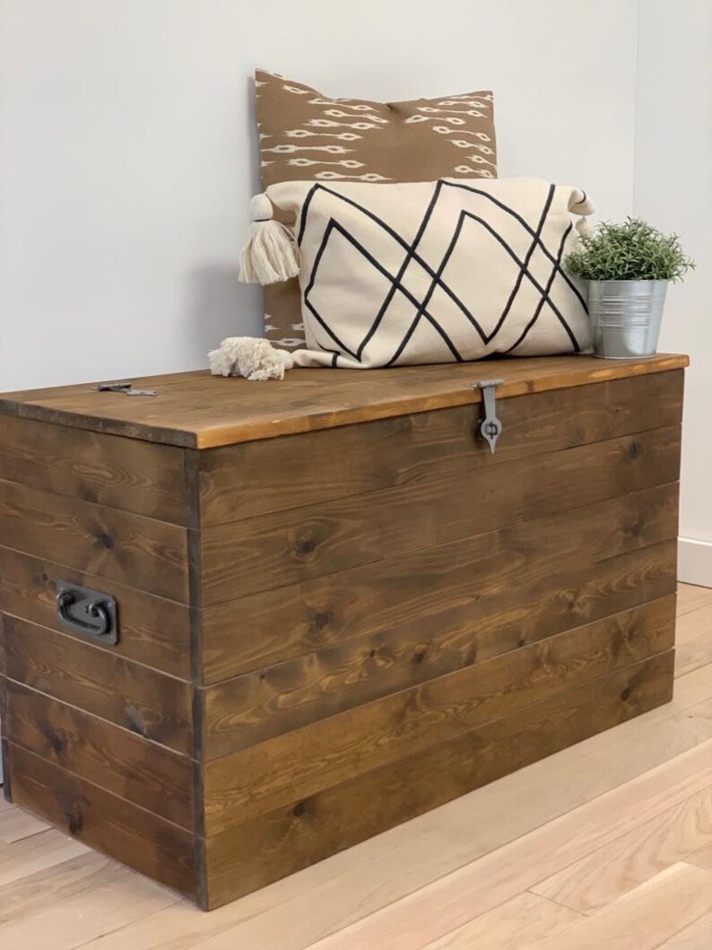 Rustic Wooden Blanket Chest Vintage Linen Trunk Reclaimed Etsy