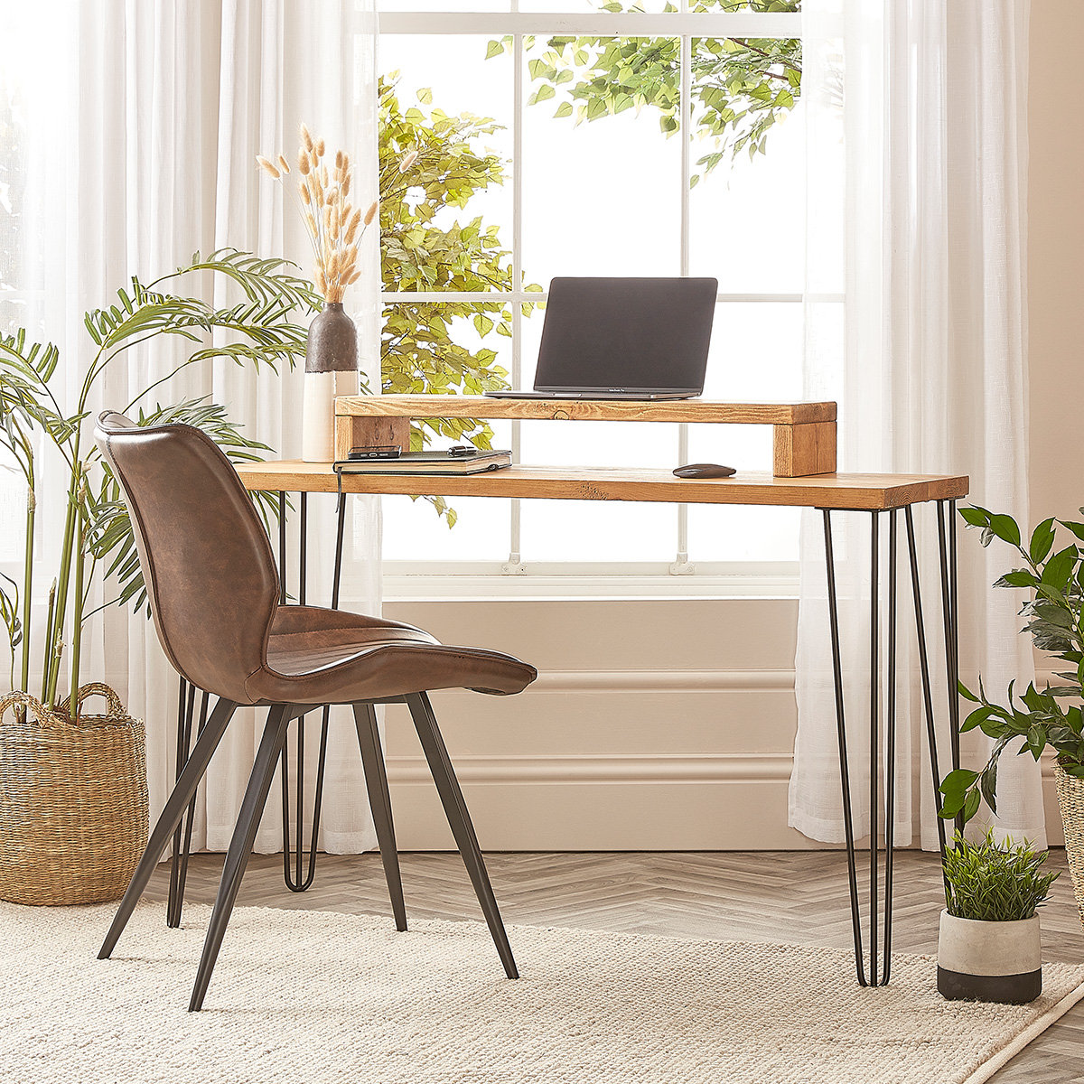 Hairpin Desk for Office or Bedroom Computer Desk With Steel Hairpin Legs  Reclaimed Wooden Desk & Table 