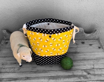 Knitting Project Bag -Large Knitting Bag - Knitting Sack- Bees With Polka Dots-AAPI Owned Shop - sac a projet, projekttasche