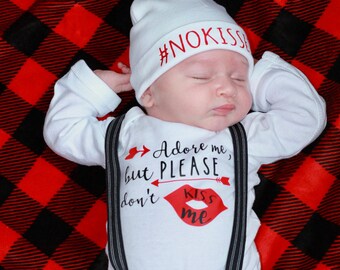 no kisses baby hat