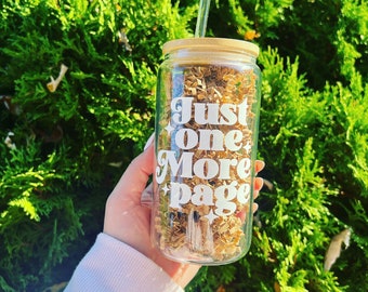 One More Page Glass cup - Book Lover Glass cup - Book Cup - Book club cup - book worm cup - one more chapter