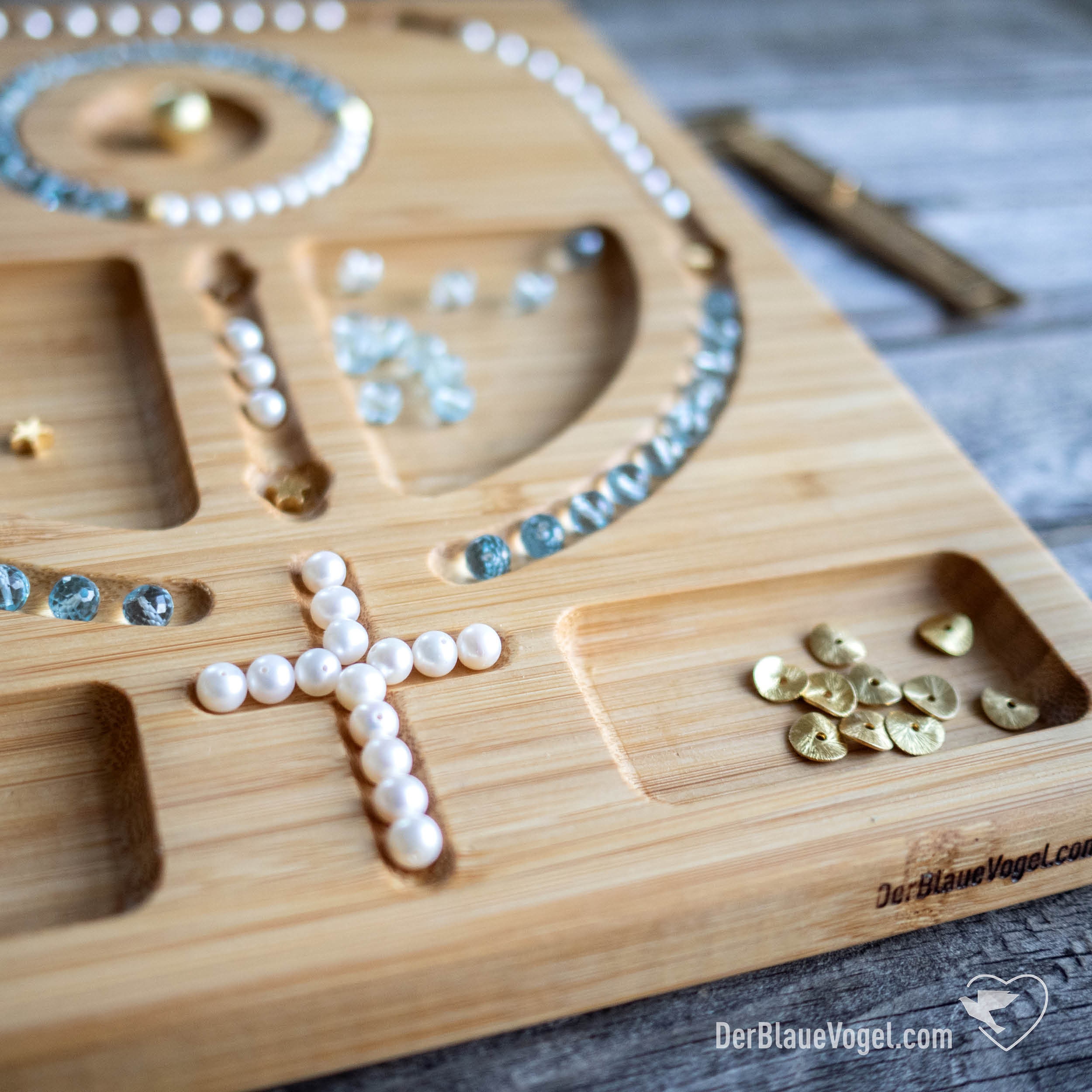Board of rosaries (Rosarium-beading board) – DerBlaueVogel