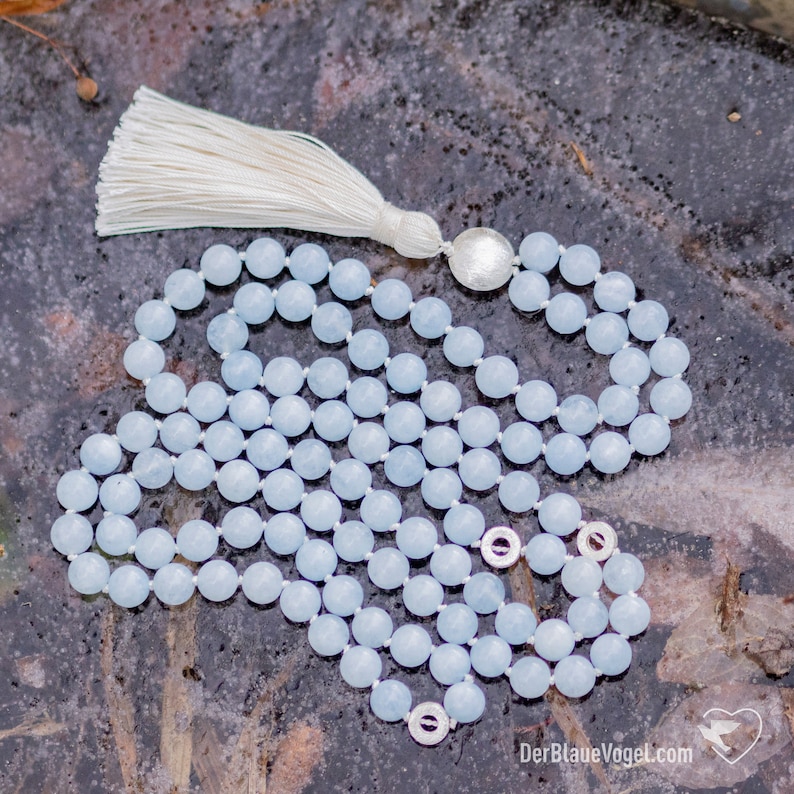 Guru Bead 925 Sterling Silver Natural Silk Aquamarin Handknotted Yoga Mala Real Silk Tassel UNIQUE 108 Aquamarin Gemstone Beads 8mm