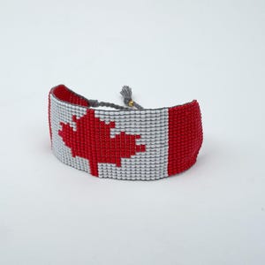 Canadian flag handmade bracelet, Canada flag bracelet (large)
