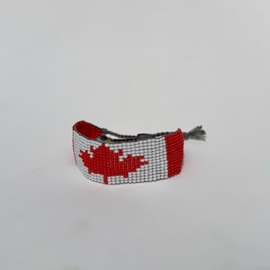Canadian flag handmade bracelet, Canada flag bracelet (small)
