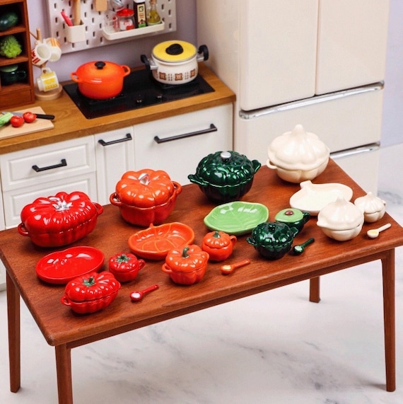 4 colours - 1/12 1/6 Dollhouse Miniature Metal Vegetable-shaped Kitchen Pot and Dish Set: Artichoke / Garlic / Pumpkin / Tomato #ocr158