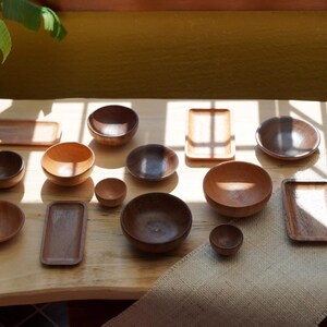 Set of 8 pcs - 1/12 1/6 Dollhouse Miniature Wooden Bowl, Plate and Tray Set: Dark / Light #mh149