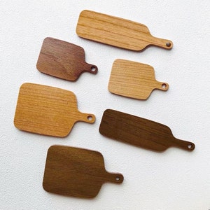 3 sizes x 2 colours - 1/12 1/6 Dollhouse Miniature Real Wooden Paddle Cutting & Serving Board // Inbox us for bulk orders #6