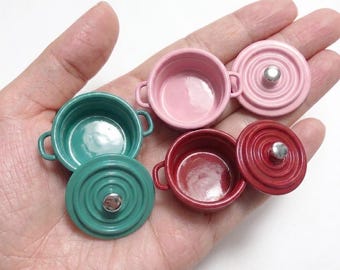 5 colours - 1/12 Dollhouse Miniature Colourful Metal Cooking Pot: Blue / Gold / Green / Pink / Red
