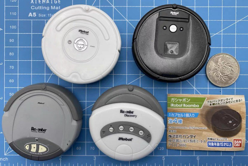 Mini roomba best sale toy
