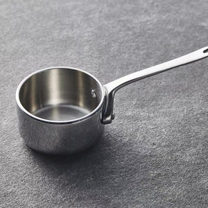 Echt Kochen Miniatur Edelstahl 40ml Stieltopf (Durchmesser 5.5) mit langem Griff // Schreiben Sie uns für Sammelbestellungen
