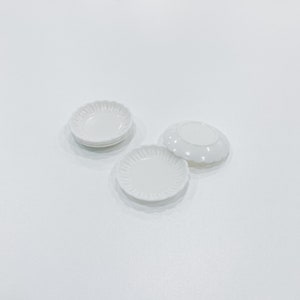 5 szt. - 1/12 1/6 Miniaturowy talerz w kształcie chryzantemy w domku dla lalek (średnica 3,8 cm) // W przypadku zamówień hurtowych prosimy o kontakt z nami