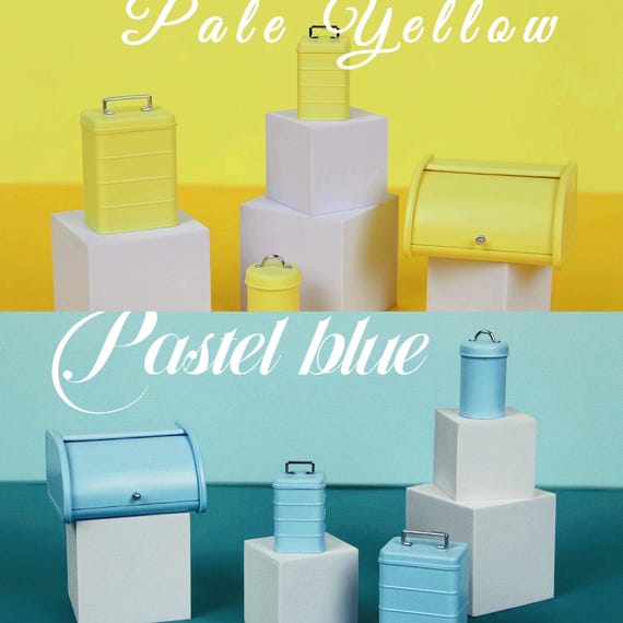 4 colours - 1/6 Dollhouse Miniature Tea, Coffee, Flour, Sugar Storage Tin, Bread Box Set w/ Stickers: Blue / Ivory / Pink / Yellow #mnw44