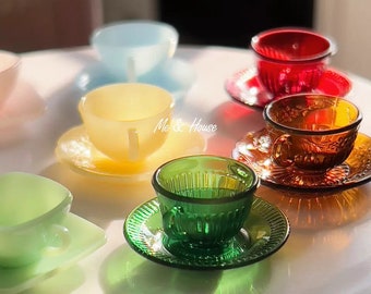 Set van 4 stijlen (8 kleuren) - 1/12 1/6 poppenhuisminiatuur depressieglas / melkglas set theekop en schotel #mh