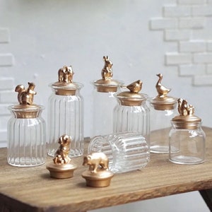 Schlicht / Gestreift x 5 Höhen - 1/12 1/6 Puppenhaus Miniatur Echtglas (Höhe 2 / 2,5 / 3 / 3,5 / 4 cm) mit Gold Tier-Deckel #pkt16