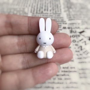 5 colours x 3 sizes - 1/12 1/6 Dollhouse Miniature Miffy Rabbit Figurine (Height 2.6 cm / 3 / 4.4 cm) // Inbox us for bulk orders #40