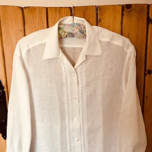 A gorgeous 1990's vintage Laura Ashley Blouse UK 10 / US 6 White Linen Embroidered Shirt image 1