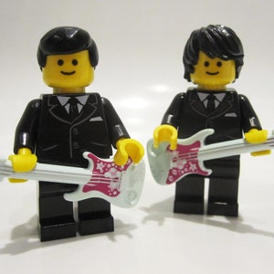 The Beatles 100% Genuine Lego Minifigures and pieces Band on stage with drum kit & guitars GIFT BOX SET image 5