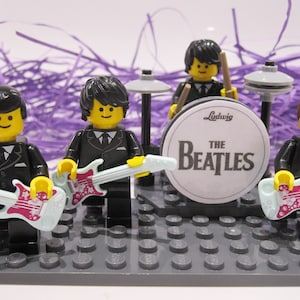 The Beatles 100% Genuine Lego Minifigures and pieces Band on stage with drum kit & guitars GIFT BOX SET image 2