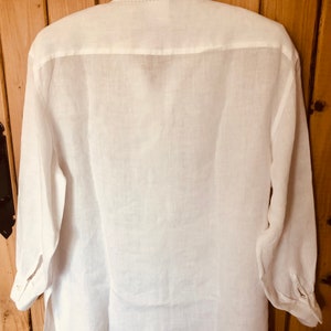 A gorgeous 1990's vintage Laura Ashley Blouse UK 10 / US 6 White Linen Embroidered Shirt image 2