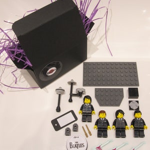 The Beatles 100% Genuine Lego Minifigures and pieces Band on stage with drum kit & guitars GIFT BOX SET image 7