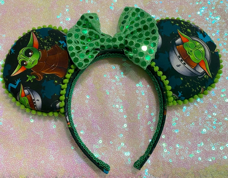 Download Baby Yoda Minnie Ears | Etsy