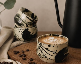 Cappuccino Becher "Japan black"/ handmade.
