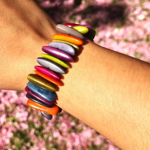 Bracelet femme KASPI multicolore en tagua (ivoire végétal) , élastique, cadeau  idéal Fête des mères / Noël / anniversaire / Saint Valentin