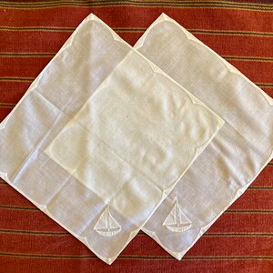 7 antique/vintage handkerchiefs including 3 wedding, 2 white on white appliqué, a fine lawn and a handkerchief envelope with fine embroidery image 8